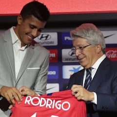 Rodrigo, presentado con el Atlético: "Quiero títulos"