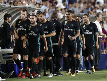 Zidane cambio los 10 jugadores de campo iniciales a unos minutos del comienzo de la segunda parte.