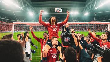 Ayyoub Bouaddi, celebrando su 17 cumpleaños y su victoria ante el Real Madrid en Champions