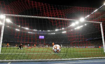 Kryvtsov anotó en propia puerta el 0-1 para el Real Madrid.