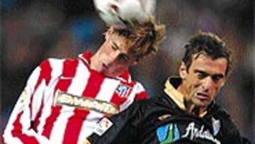 <b>SIN TARJETA</B>. Torres no brilló pero no vio tarjeta.