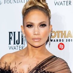 Jennifer Lopez acapara miradas en los Gotham Awards