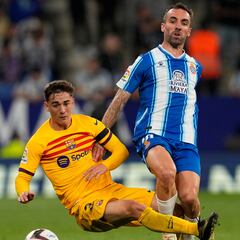 “Debemos morir por este escudo”