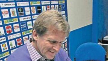 <b>EL AS DE GETAFE. </b>Schuster atendió a AS y mostró su satisfacción por el éxito histórico de su Getafe, al que ha metido ya en cuartos de la Copa.