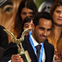 Claudio Bravo: "Los que lleguen, deben limpiar la ANFP"