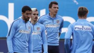Raúl García, Griezmann, Mandzukic y Torres.