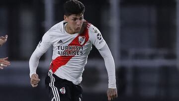 El colombiano fue sustituido al medio tiempo en el último duelo de River en Libertadores. Su rendimiento en el campo de juego no es el esperado.