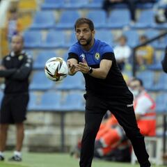Ortiz y Carmelo arropan a Mora