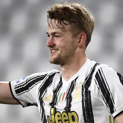 "De Ligt vuelve a ser prioridad del Barcelona"