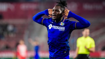 El centrocampista del Getafe Christantus Uche.