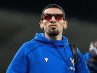 Daniel Muñoz, elegido en el XI ideal de Premier