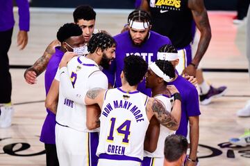 Las mejores imágenes de la victoria de los Lakers