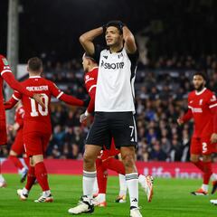 Raúl Jiménez fue titular en el empate ante Liverpool en la Carabao Cup