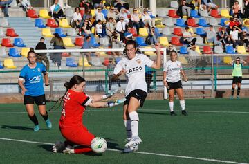 Imagen del partido entre el Valencia y el SIA Massanassa.