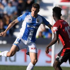 Aguirre deja fuera a Rivera y Arnáiz con su futuro en el aire