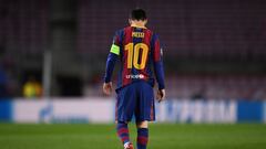 BARCELONA, SPAIN - DECEMBER 08: Lionel Messi of Barcelona looks dejected following the UEFA Champions League Group G stage match between FC Barcelona and Juventus at Camp Nou on December 08, 2020 in Barcelona, Spain. Sporting stadiums around Spain remain 