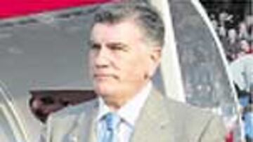 Máximo Hernández.