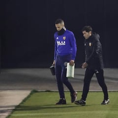 Marcelino reserva a Rodrigo y Gayà para el Espanyol