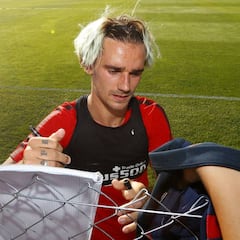 Griezmann sorprende con su 'look' de pretemporada