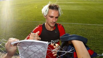 Griezmann con el pelo teñido.
