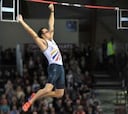 Lavillenie salta 6,01 en pértiga, pero no puede con su récord