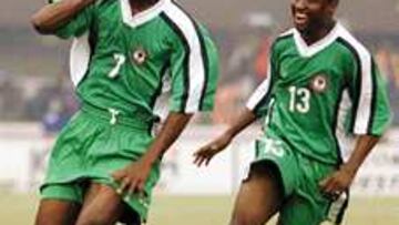 ADIÓS AL MUNDIAL. Tras la CAN, Finidi se despide de su selección.