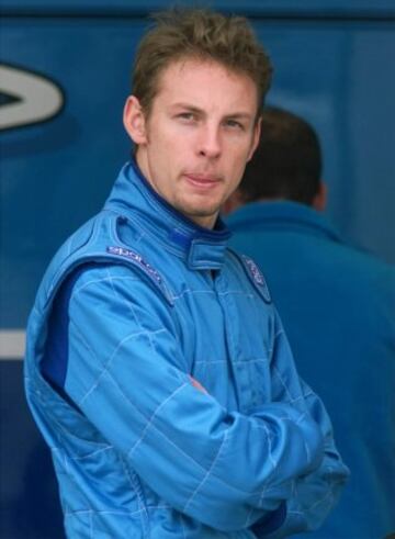 Jenson Button concentratdo en unos tests en Jerez preparando la temporada 2001