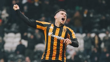 Gustavo Puerta rescata a Hull City.