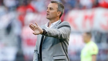 Pablo Lavallén , DT de Colón