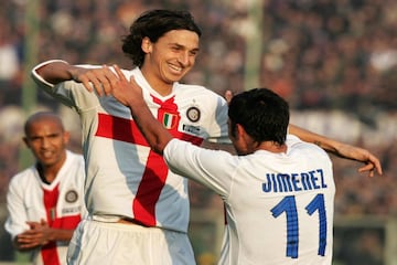 El 'Mago' coincidió con el delantero sueco en el Inter de José Mourinho que ganó todo en la Serie A italiana.