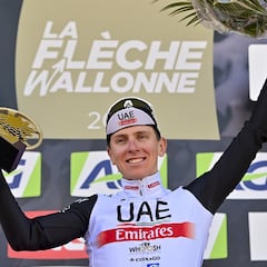 El Pogacar más infalible: 12 victorias en 18 días de competición