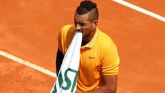 Kyrgios se ríe de su rival tras su descalificación en Roma