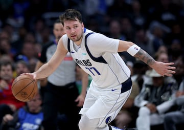 Luka Doncic #77 of the Dallas Mavericks 