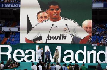 Cristiano Ronaldo en el estadio Santiago Bernabéu.
