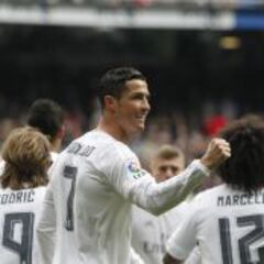 Puerta grande y enfermería