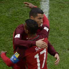 Nani urges Cristiano Ronaldo to stay at Old Trafford