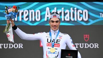 LIDO DI CAMAIORE, ITALY - MARCH 04: Juan Ayuso of Spain and UAE Emirates Team celebrates at podium as stage winner during the 59th Tirreno-Adriatico 2024, Stage 1 a 10km individual trial time from Lido di Camaiore to Lido di Camaiore / #UCIWT / on March 04, 2024 in Lido di Camaiore, Italy. (Photo by Tim de Waele/Getty Images)