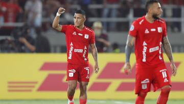 AMDEP4980. CALI (COLOMBIA), 08/04/2025.- Cristian Barrios de América celebra un gol que luego fue anulado este martes, en un partido de la fase de grupos de la Copa Sudamericana entre Caracas FC y Cienciano en el estadio Olímpico UCV en Caracas (Venezuela). EFE/ Ernesto Guzmán Jr