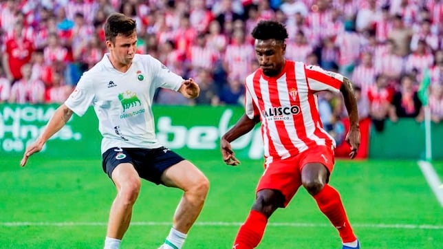 Oficial: Hassan se compromete con el Real Oviedo para las tres próximas temporadas