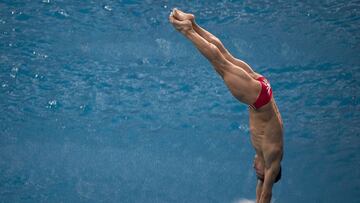 Rommel Pacheco durnate una prueba de clavados en Río 2016