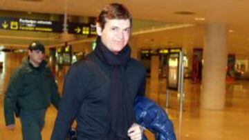 DE VIAJE. Tito Vilanova se desplaz&oacute; ayer a Nueva York.