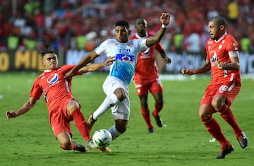 América de Cali venció 2-0 a Junior de Barranquilla  en el estadio Pascual Guerrero y se coronó campeón de la Liga Águila 2019-II.