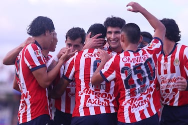 Chivas es el nuevo “tricampeón” de México