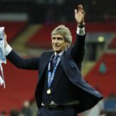 Pellegrini sufre para alcanzar el décimo título de su carrera