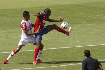 Independiente Medellín e Independiente Santa Fe se enfrentaron en el Atanasio Girardot de Medellín por la octava fecha de la Liga BetPlay 2021.