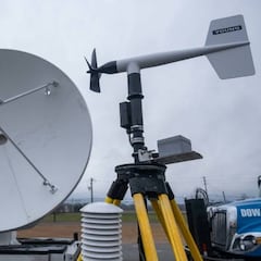What is the difference between a tornado watch and a tornado warning?