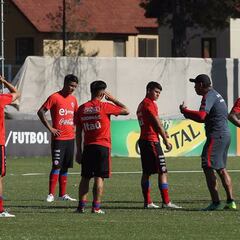 "Esta Sub 20 es muy similar a la 'generación dorada' del 2007"