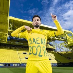 El Villarreal blinda a Baena hasta 2028 con una cláusula de 60 millones