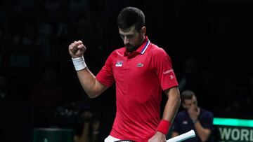 Djokovic devora otro r¨¦cord, Serbia est¨¢ en semifinales