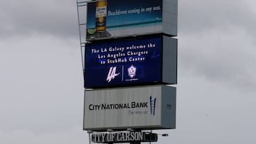 A sign for StubHub Stadium welcomes the San Diego Chargers NFL football team to Los Angeles, home of the LA Galaxy, in Carson, California, U.S., January 12, 2017. REUTER/Mike Blake